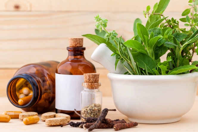 Alternative Health Care Fresh Herbal  ,dry And Herbal Capsule Wi